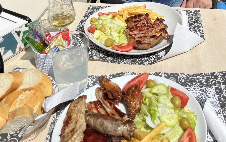 Restaurantes en La Mata de los Olmos provincia de Teruel