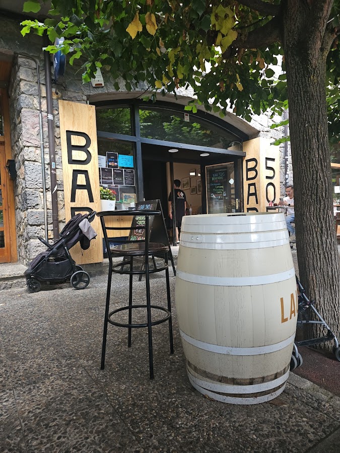 Bar 505