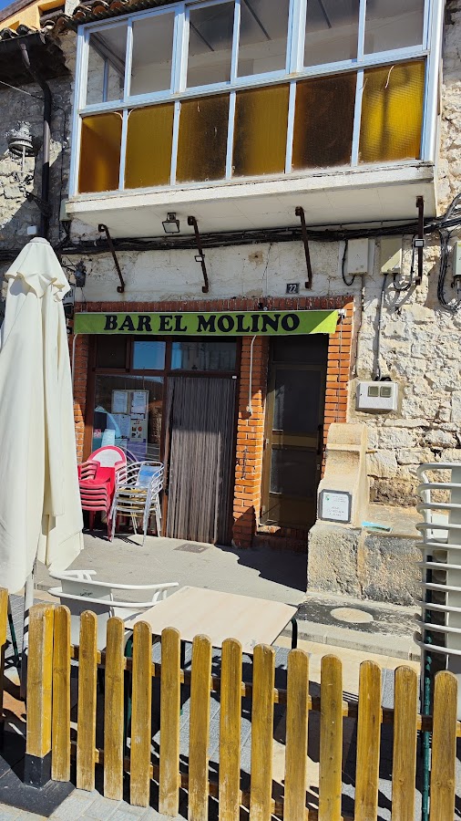 BAR EL MOLINO.