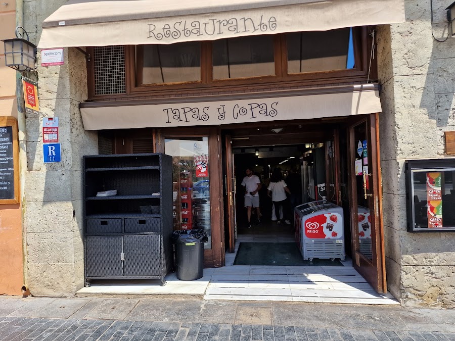 Bar Tapas y Copas