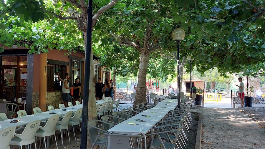 Restaurantes en El Cuervo provincia de Teruel