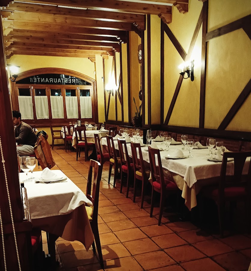 Hotel Restaurante Rivera del Duero