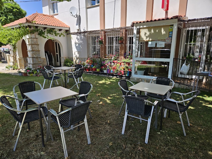 La Cantina Bar Restaurante de Ángel & Tina