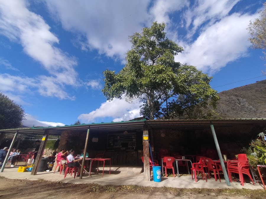 Las Cuevas. Barbacoa Y Cafeta