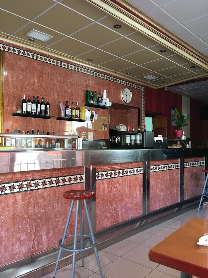 Polo Bar