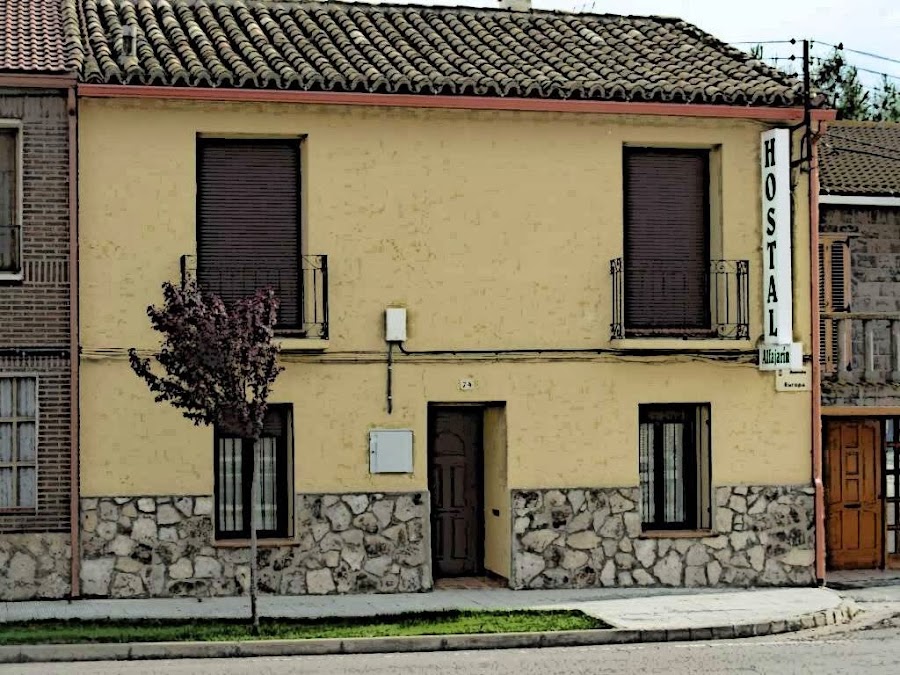 Hostal Alfajarin