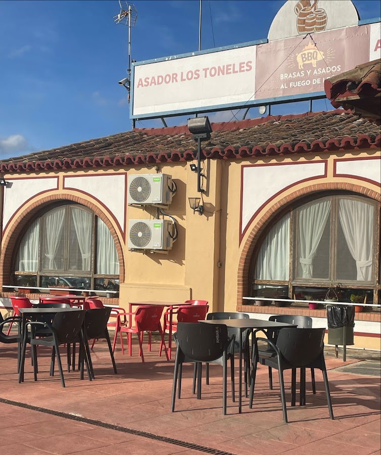 Restaurante Asador Los Toneles