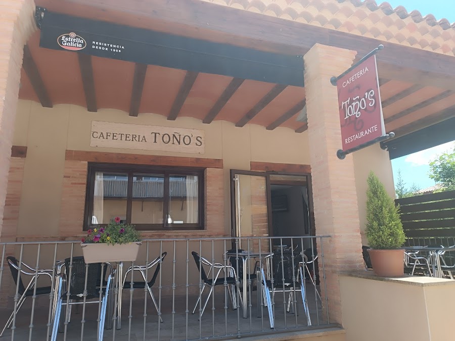 Toño's